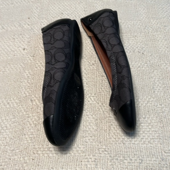 Coach Signature Ballet Flats - Picture 4 of 8